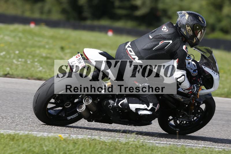 /53 16.09.2025 Track Day Domi Aegerter ADR/Gruppe rot/1